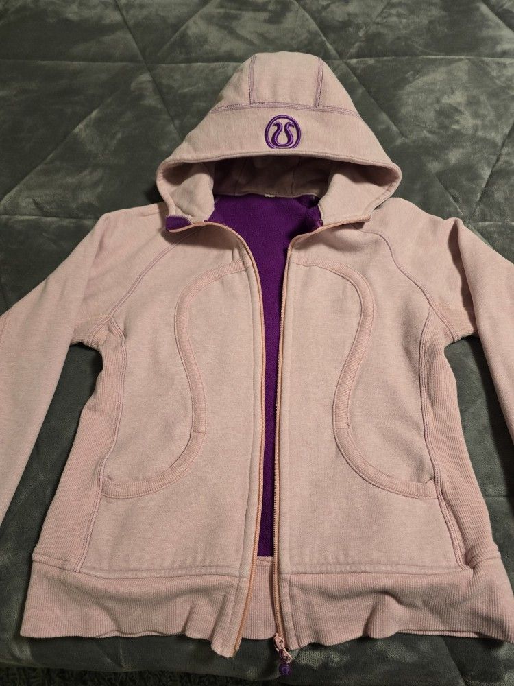 Lululemon Women's Sweatshirt, Size 10
