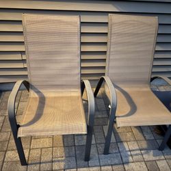 2 Outdoor Patio Chairs