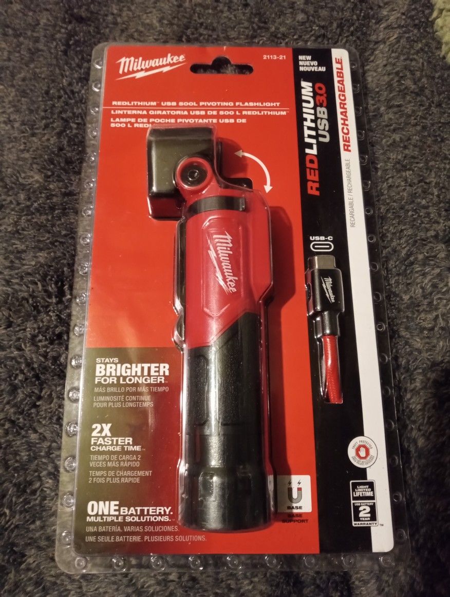 Milwaukee Flashlight USB 3.0