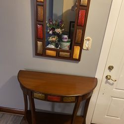 Unique Beautiful Entrance Mirror And Table Decor 