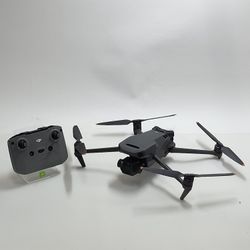 DJI Mavic 3 Camera Drone CP.MA.00000440