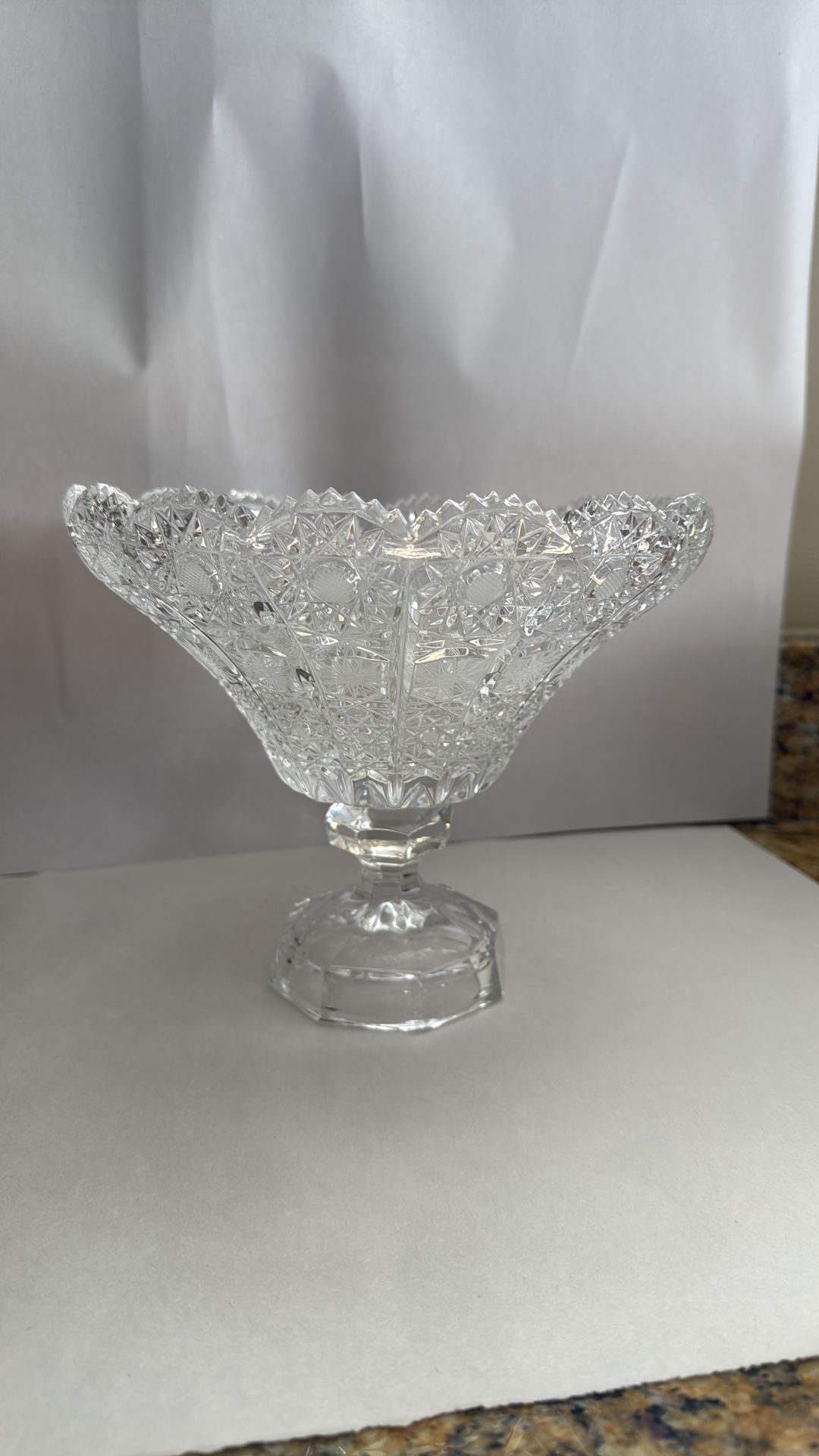 HEAVY LEAD CRYSTAL SUNBURST BOWL