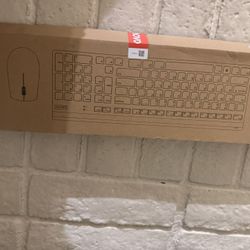 NEW Lenovo Keyboard And Mouse