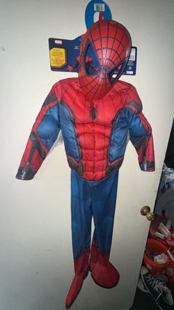 NO GLOVES . Doesn’t have gloves  Rubies Spider-Man costume in size M( 7-8)Red and blue with black webbing.