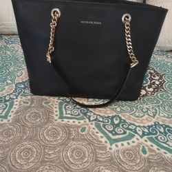 AUTHENTIC MK PURSE
