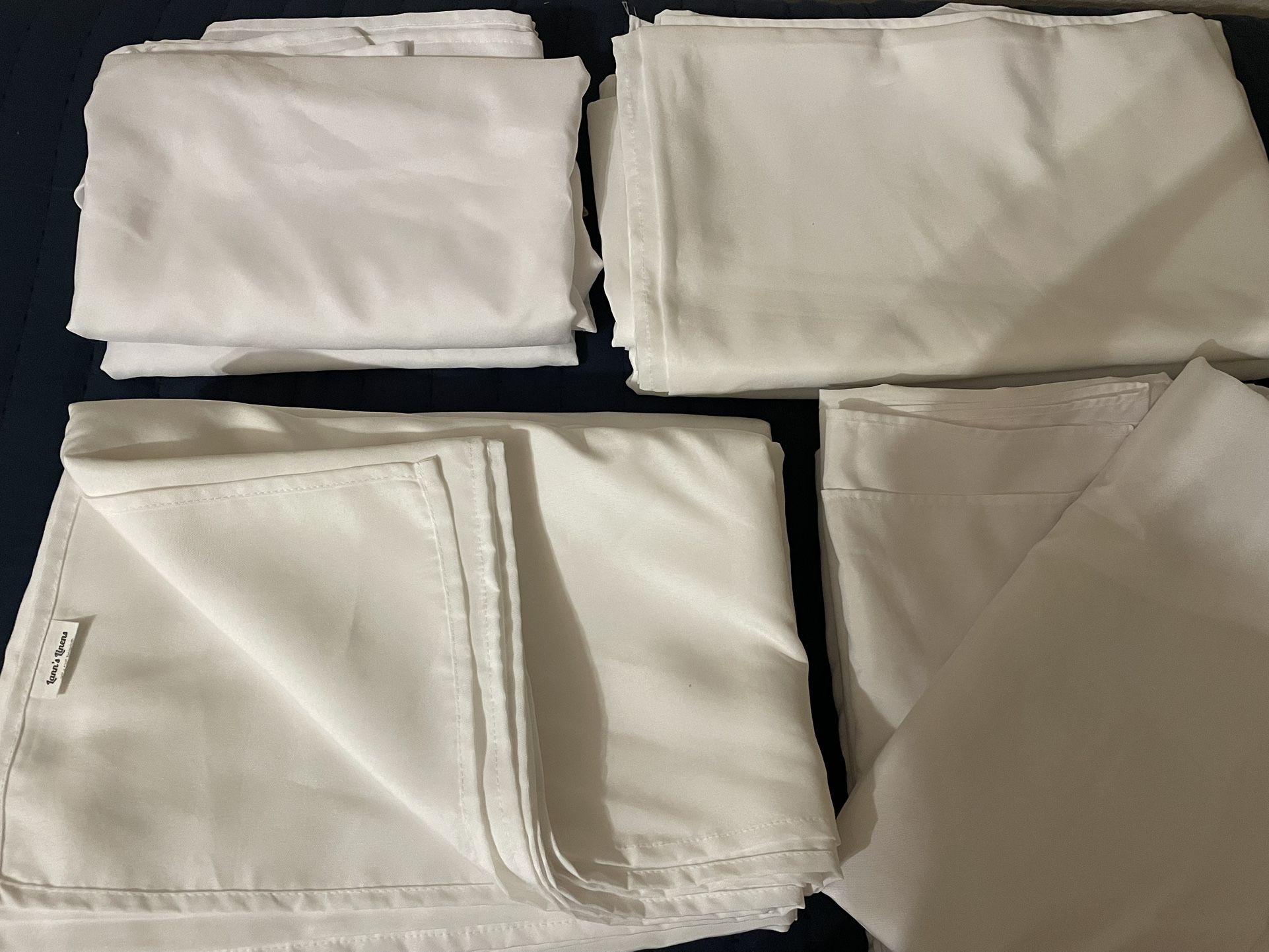 White Linen Tablecloths 