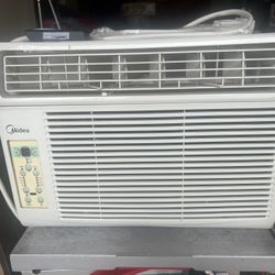 Midea 10000 BTU Window Air Conditioner 