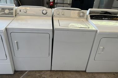 GE Washer & Dryer Electric White Heavy Duty
