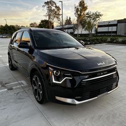 2023 KIA NIRO EX TOURING  14K MILES ONLY 🔥 NO ACCIDENTS 
