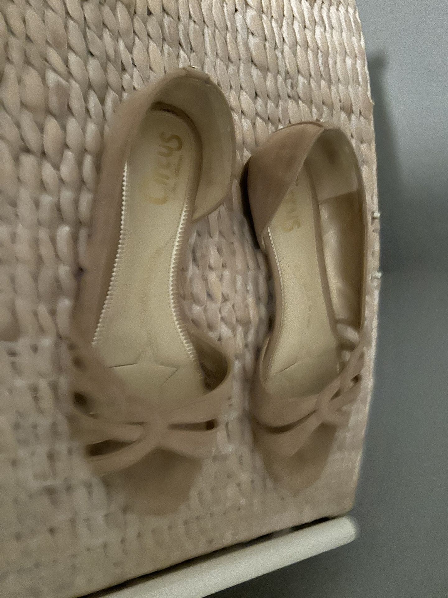 Women's Flats Size 8