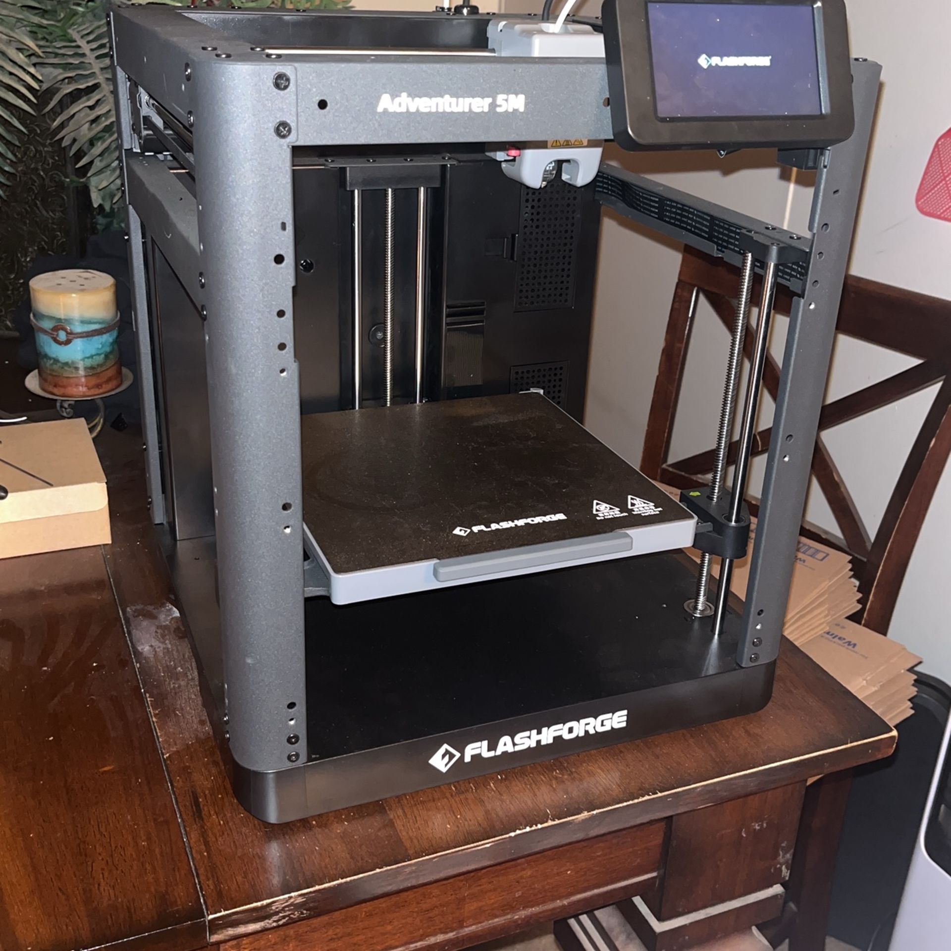 3D Printer With Supplies