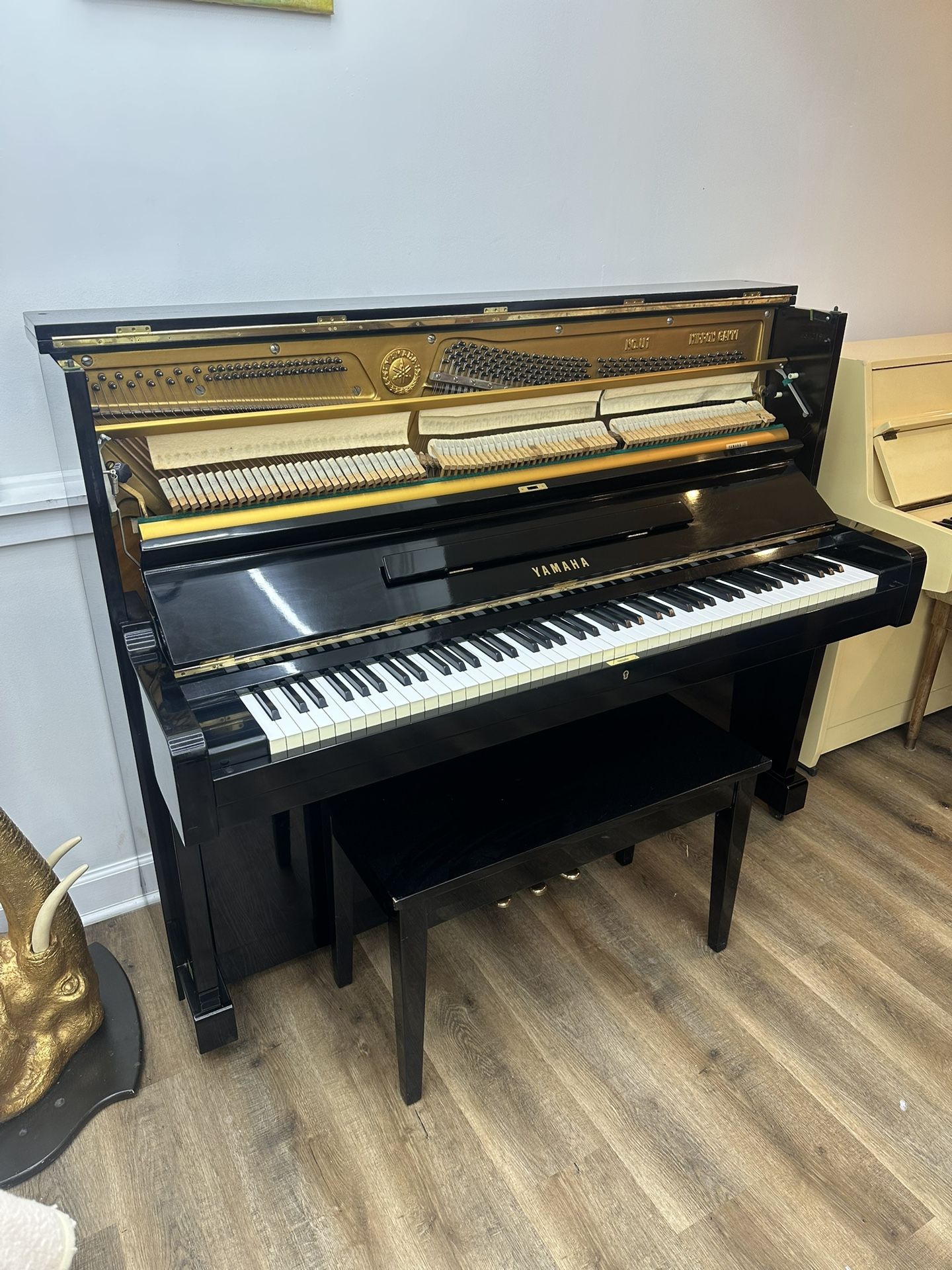 Yamaha U1 Upright Piano- 2000$