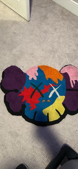 KAWS Bear Rug – Streetwear / Hype Room Decor
