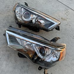 Toyota 4Runner Headlights 14-20