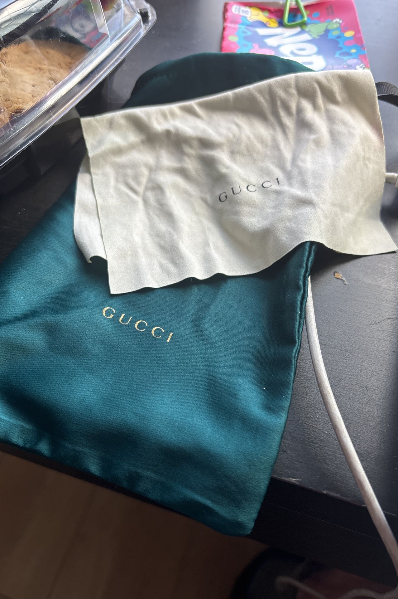Green Gucci Glasses Bag With Rag to Clean