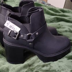 Torrid Boots Booties Women’s Size 11.5 Wide Black