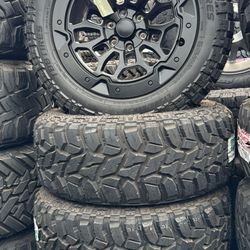 WHEELS OFF-ROAD 20x10 CHEVY TAHOE YUKON DENALI GMC SIERRA