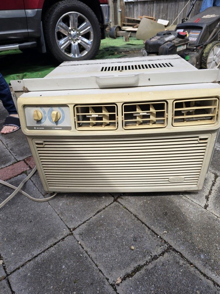 Whirlpool Air Conditioner