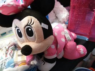 Crawling minnie mouse