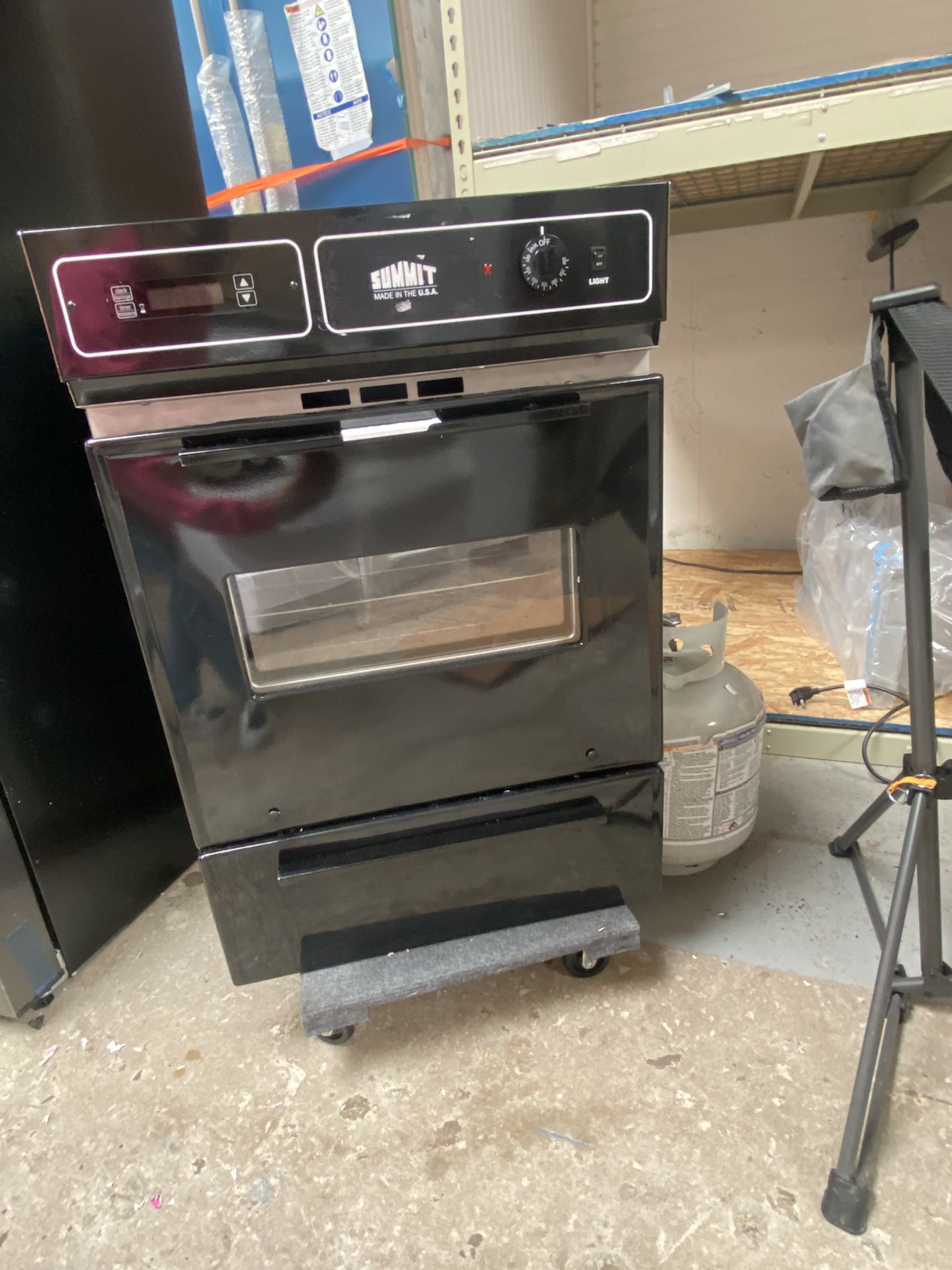 24 INCH GAS OVEN SUMMIT 