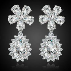 Earrings gold filled white sapphire