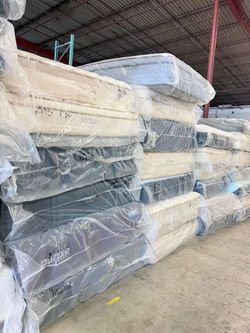 Queen Mattress Sale! ✨ Good brands starting from $249 and up