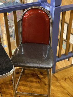 Vintage 50’s chairs. Chrome/silver zodia seat.