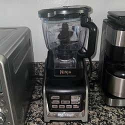Ninja Blender 