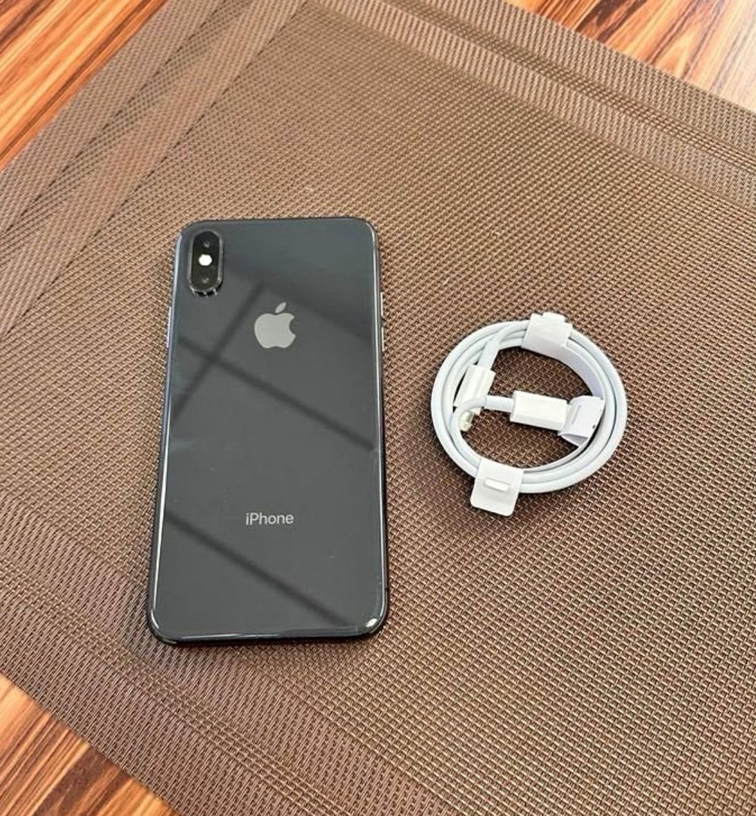 Apple iPhone X Unlocked
