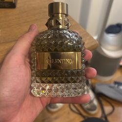 Valentino Cologne 