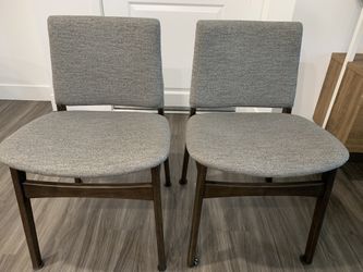 Article Nosh Quarry Gray Smoke Dining Chair 2 for Sale in Los