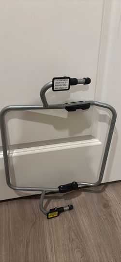 BOB Gear Chico Car seat Adapter