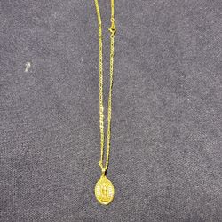 20in" 10K Hollow Gold Figaro Chain with Lady of Guadalupe Medallion Necklace Charm in 10K Solid gold