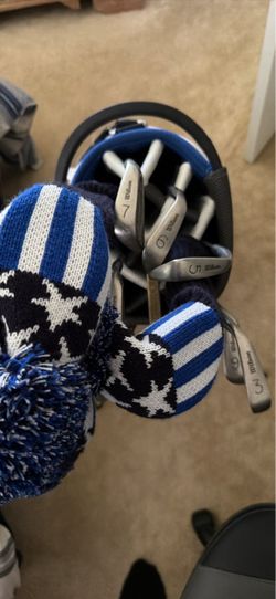 Wilson Golf Club Set with Bag and Headcovers