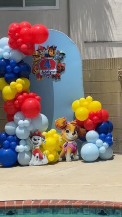 Balloon arch