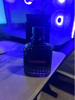 Valentino Born In Roma UOMO