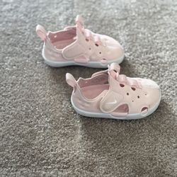 Nike Water Sandals/ Shoes