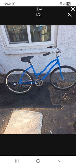 Single speed beach bike.
