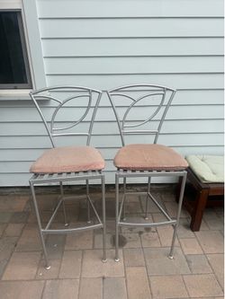 High top chairs and table base