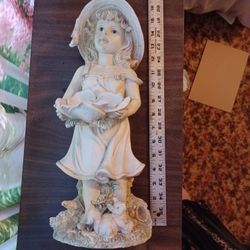 Vintage Charming Girl Statue