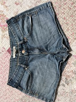 Women shorts