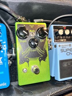 Earthquaker Devices Hummingbird tremolo pedal