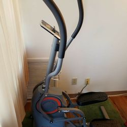 Elliptical Machine Like New Condition 