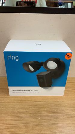 RING FLOODLIGHT CAM WIRED PLUS.