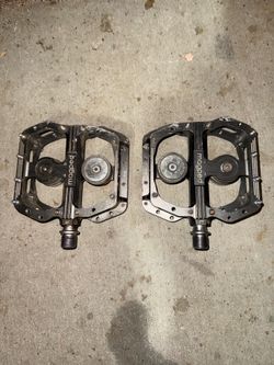 Magped Enduro Magnetic MTB Pedals 200N Strong Magnets Black Good Cond