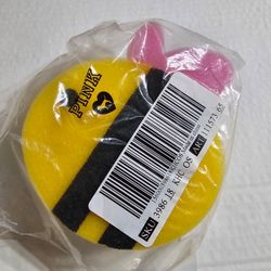 Victorias Secret PINK Sponge Loofah Yellow Bumble Bee Cute NEW Bath & Body Skincare Beauty