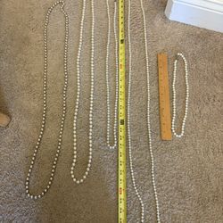 Beaded Necklaces (Pearl)