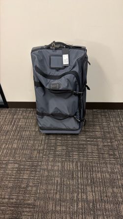Oakley Rolling Duffle Bag