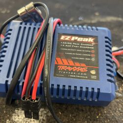 Traxxis Battery Charger