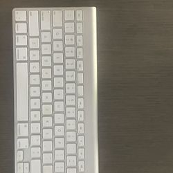 iMac Bluetooth Keyboard